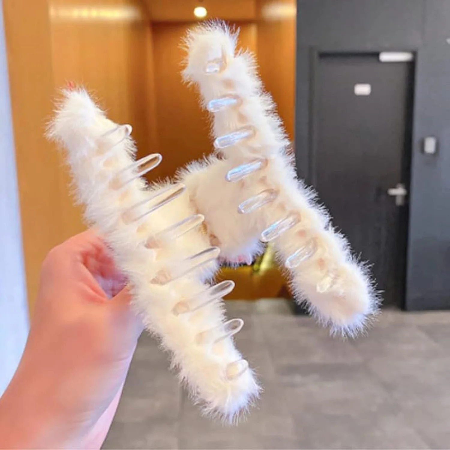 Thumbnail 8